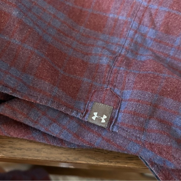 ❤️ Under armour Men's Plaid Button-Up Shirt - Burgundy and Blue loose XL - Picture 6 of 11